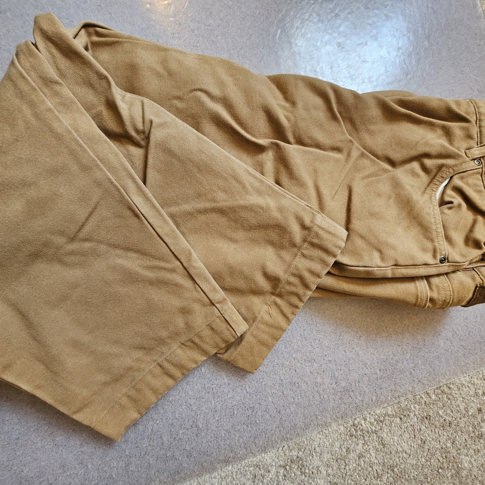 Cabela's Men's Tan Chinos